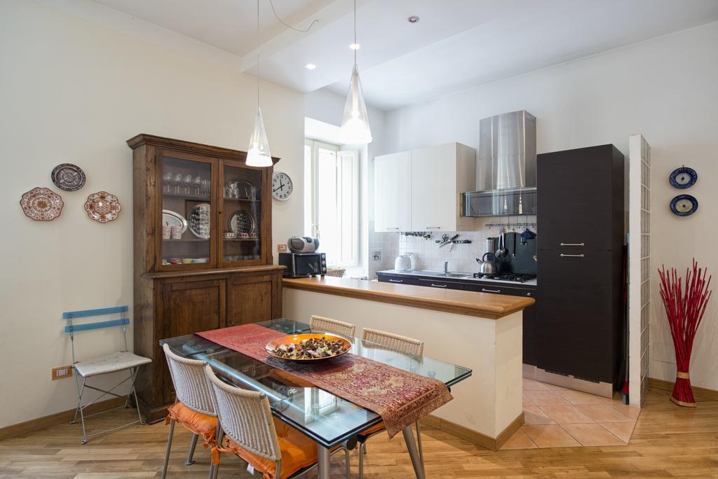 Casa Elena - Italyholidayhouse روما الغرفة الصورة